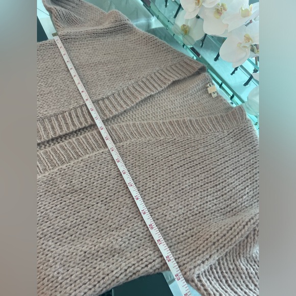 The SHANTY Corporation Blush Nude Duster Cardigan Chunky Knit Sweater Size Small - Picture 10 of 10